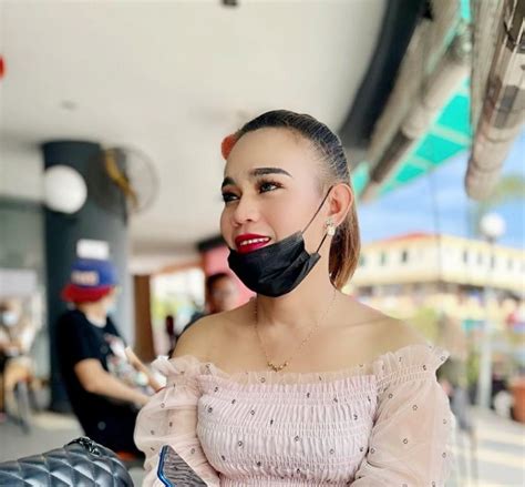 girl malay vc sex johor baru phone and cam johor bahru