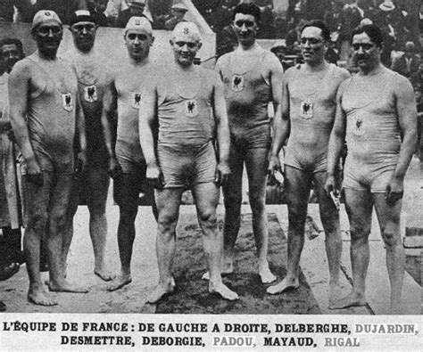La pallanuoto ha fatto la sua prima comparsa alle olimpiadi del 1900 a parigi, edizione in cui si imposero proprio gli inglesi. AI GIOCHI DI PARIGI 1924, TOCCA ALLA FRANCIA INTERROMPERE ...