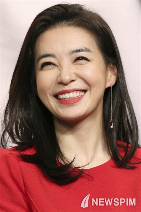 당시 박선영 앵커의 취재모습을 영국 정론지 'the guardian'에서 보도했는데, 한국 앵커가 영국 주요 언론에 보도되는 것은 이례적인 일이라 화제가 되었다. 뉴스핌 - 뉴스핌 포토 '장영실' 박선영, 화사한 미소!