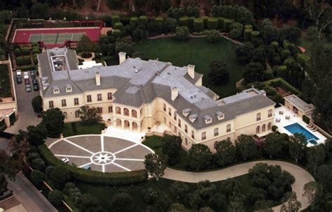 10 Jaw Dropping Homes Of The Most Powerful Celebrities Therichest