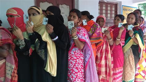 West Bengal Panchayat Polls Voting Begins Violence And Booth Capturing Reported The Hindu