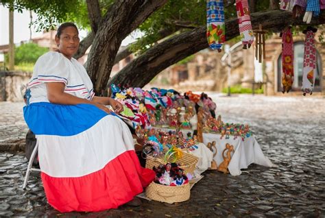 Reducing Poverty Among Women In The Dominican Republic The Borgen Project