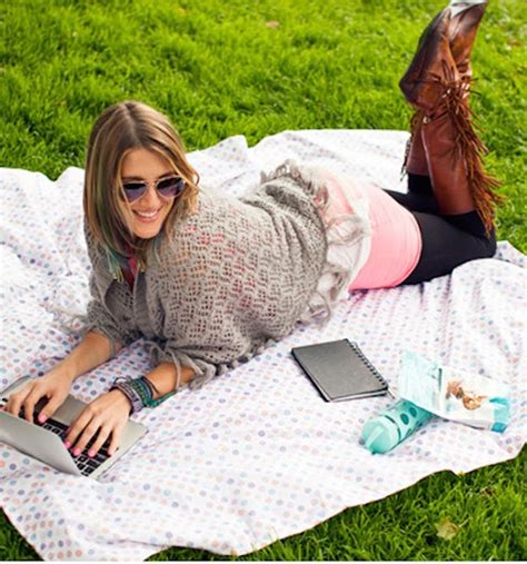 18 Awesome Blankets To Pack For Your Next Picnic Brit Co