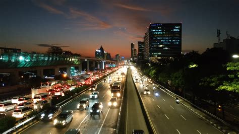 Menariknya Suasana Malam Kota Jakarta Berita Daerah