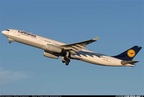 Airbus A330 343 Lufthansa Aviation Photo 1598147