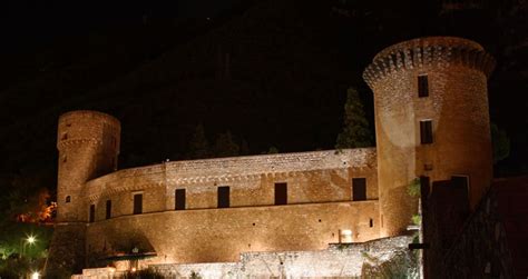 Cerchi un hotel a castellammare di stabia? Medieval Castle of Castellammare di Stabia Italian ...