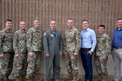 Th Fws Analyst Team Recognized For Providing Essential Battlespace