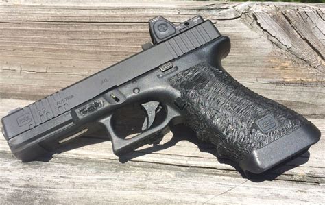 Review Shooting A Glock With Trijicon Rmr Red Dot Sight