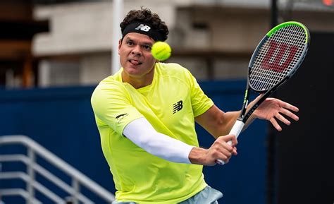 World no.7 opened the proceedings by serving the tennis balls with his racquet. Milos Raonic hopeful injury problems are behind him