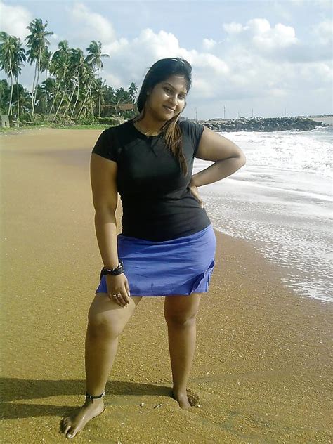 Sri Lanka Fat Aunty Hot Sex Picture