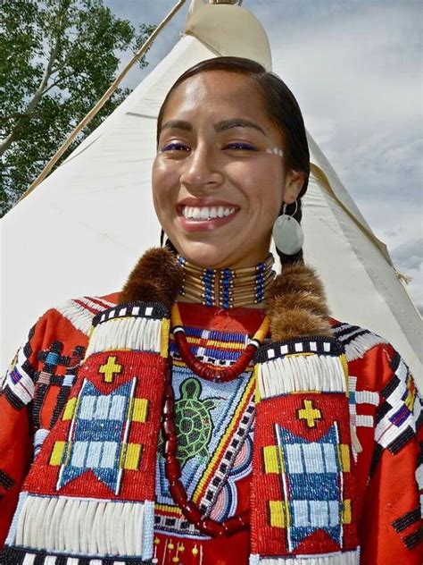 Pretty Native American Dress Native American Women Native American Regalia