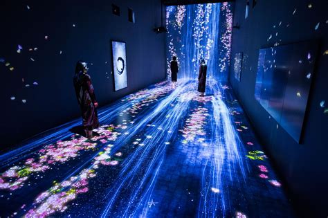 Immersive Exhibition By Tokyos Teamlab Blends Realities Interactive