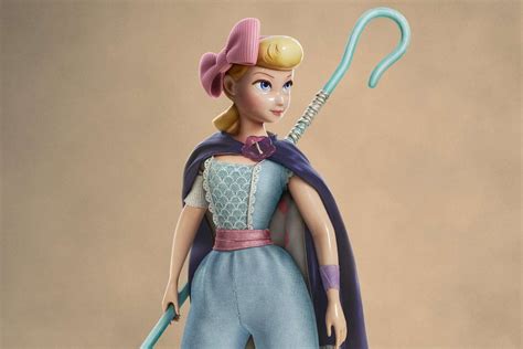 Disney S Toy Story 4 Clip Annie Potts Bo Peep Leads Rescue Mission