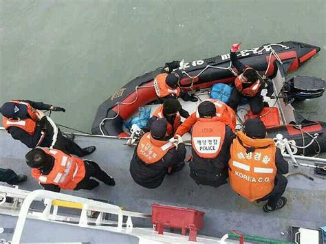 Hundreds Missing As Students Rescued From Sinking South Korean Ferry