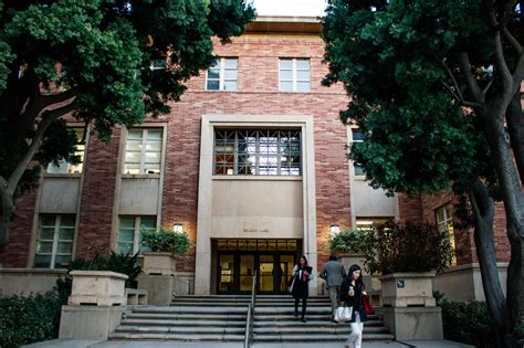 Outreach is limited for newly mandated on-site medication abortion