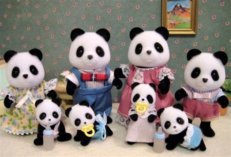 Bamboo Panda Family | Familles sylvanian, Jouet, Créations de maternelle