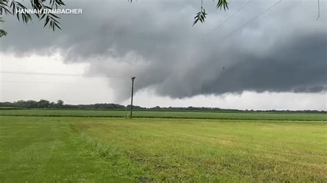 Illinois Tornado Videos Show Tornadoes Near Fulton Mason Counties