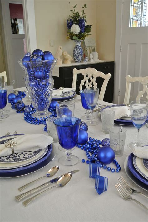 Blue & White Christmas Table Christmas Tree Decor Ideas 2020 Red, Blue