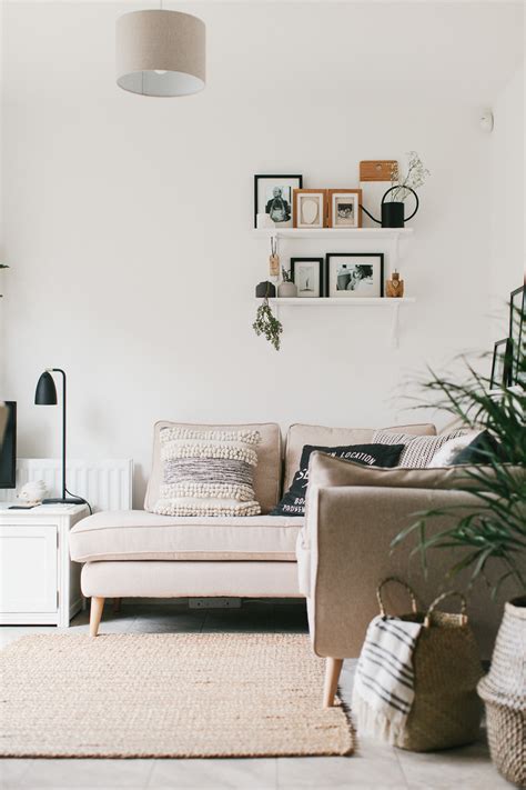 Recreate the Scandi Boho look in your home - Dekko Bird Start your boho room design out with a gorgeous aztec rug on the floor and build up from there.
