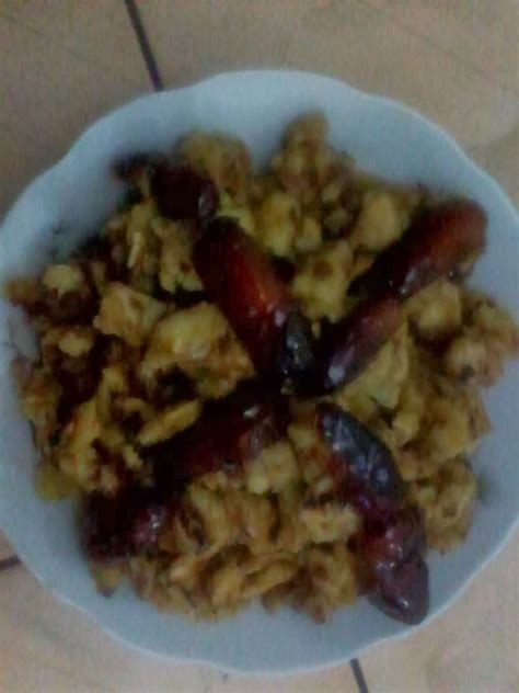 Ajouter les côtelettes d'agneau, les retourner pour bien les enrober. Recette Madmouja ou Rfissa - Recette Tunisienne