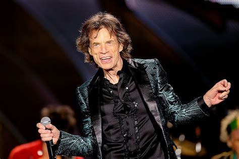 Jul 13, 2021 · jagger is rumoured to be currently dating melanie hamrick. Mick Jagger and The Rolling Stones Prove Age Is Just A Number Picture | October's Top Celebrity ...