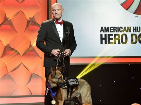 You'll find american airlines's pet policy for travel in the cabin and baggage area here. Veteran Accuses American Airlines of Stopping Him, Service ...