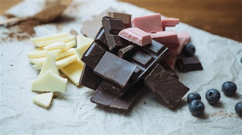 From White To Pink A Guide To Types Of Chocolate The Neff Kitchen