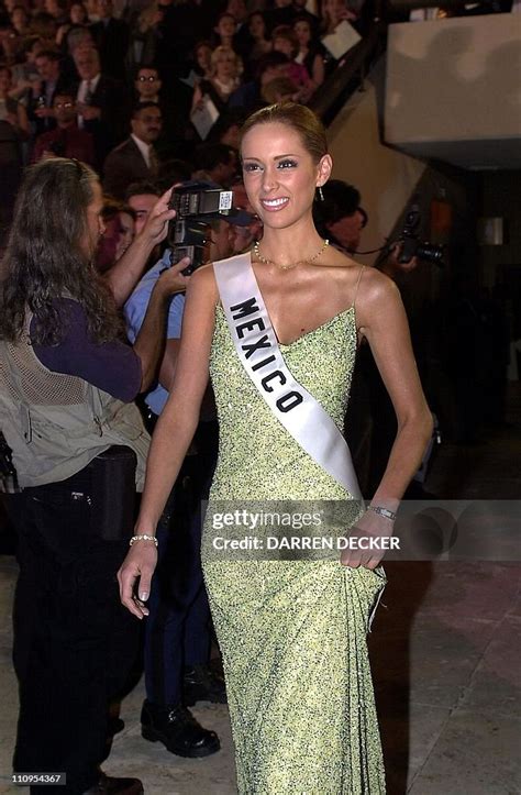 Jacqueline Bracamontes Van Hoorde Miss Mexico 2001 Enters The San