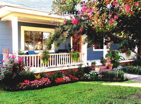 11 Beautiful Rose Garden Designs For Small Yard