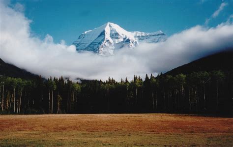 Tallest Building Mt Robson Region Rocky Mountains British Colombia