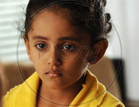 Image Of Indian Girl Child With An Expression On Face Nx124655 Picxy