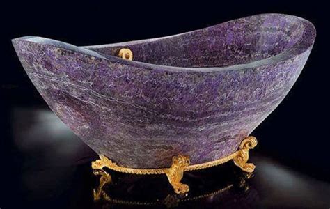 Amethyst Bathtub This Is Ridiculous But Its Also Pretty No One