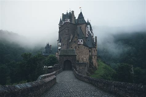 Eltz Castle In Germany On A Foggy Day Image Id 350734 Image Abyss