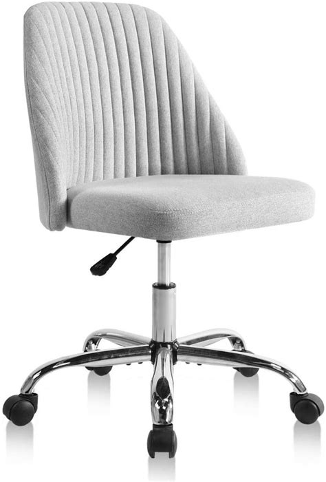 Their office task desk chair is perfect for short people who want a comfortable work experience on their desk. Best Office Chair For Short Person Reviews 2021 - Chair Sumo