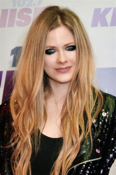 Avril Lavigne Wikipedia La Enciclopedia Libre