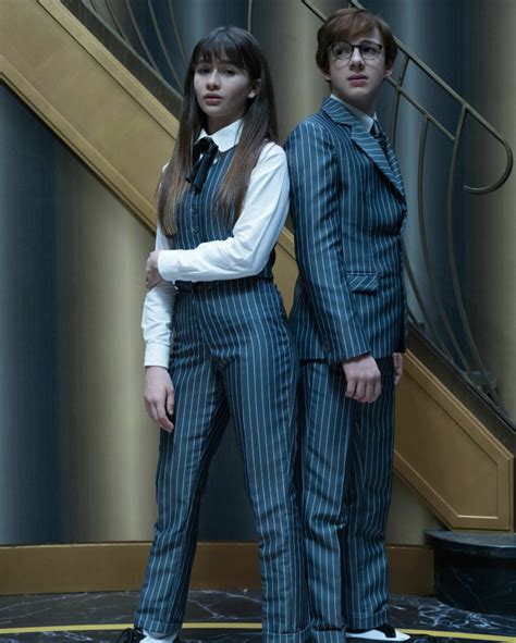 katherinesnicket malina weissman and louis hynes as violet and klaus baudelaire in a series of unfor
