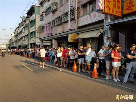 中華民國教育部版權所有© 2015 ministry of education, r.o.c. 高市僅3區投票所完成投票 鳳山鳳東里排隊人潮綿延1公里 - 高雄市 - 自由時報電子報