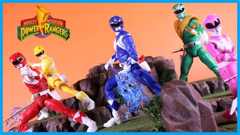 Power Rangers Lightning Collection Mighty Morphin Blue Ranger Action