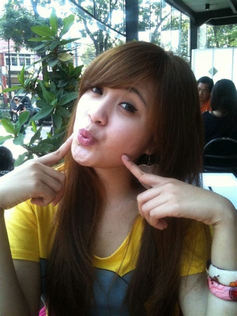 Cewek cantik ini namanya rizky, si pintar. Foto Cewek Cantik Banget Terbaru