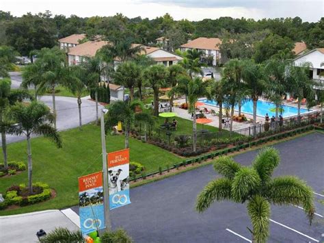 Located In The Heart Of East Orlando Adele Place Offers Quality One