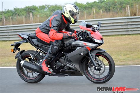 Since 2008 the r15 had a remarkable space in indian two wheeler market. New Yamaha R15 V3 Review - Champion sports bike under 200cc