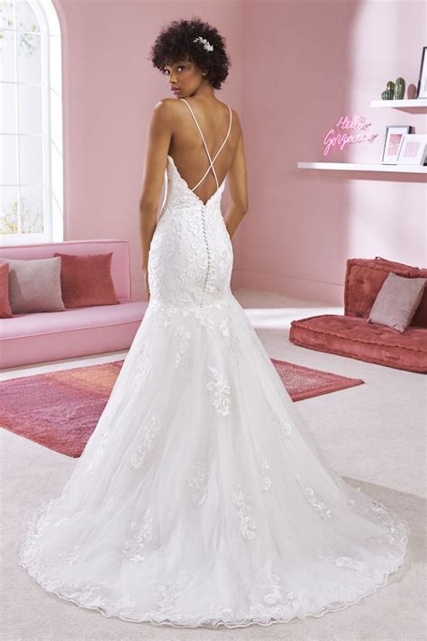 Das hochzeitskleid ist hauteng und stellenweise leicht. Brautkleid Sheryl Meerjungfrau Mermaid White One ...