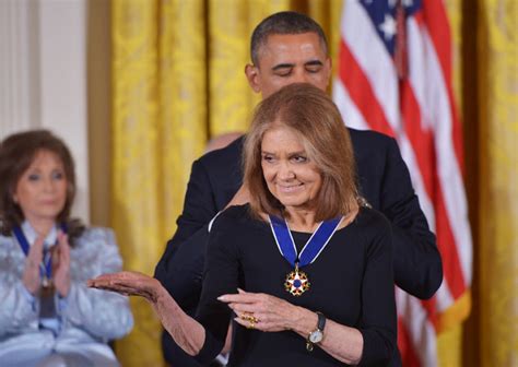 Obama Opens Jfk Tribute With Freedom Medals To Clinton Oprah Photos National Globalnewsca