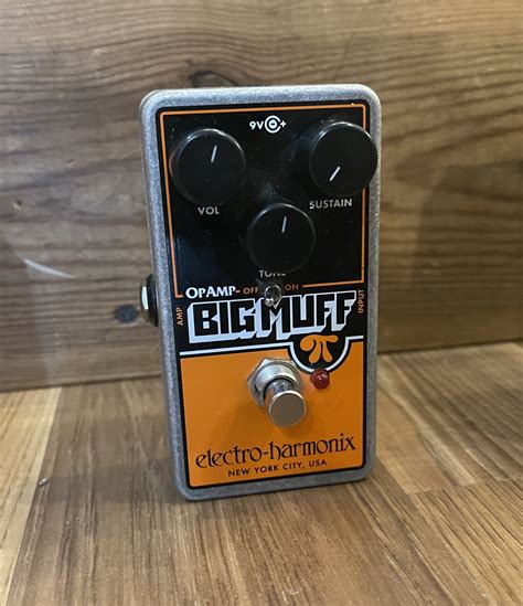 Electro Harmonix Op Big Muff Pi Reissue Fuzz Pedal
