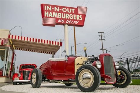 Burgers And Burnouts In N Out And Drag Racing Celebrate 70th Anniversary