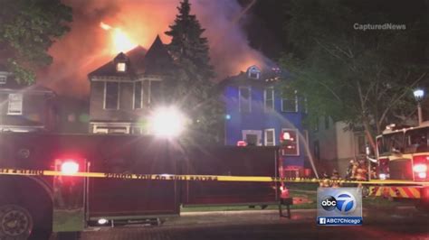 Oak Park House Fire Under Investigation Abc7 Chicago