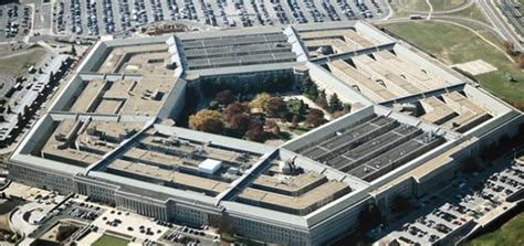 Military, the phrase the penta. El Pentagono prevé un potente ataque a Siria de "72 horas ...