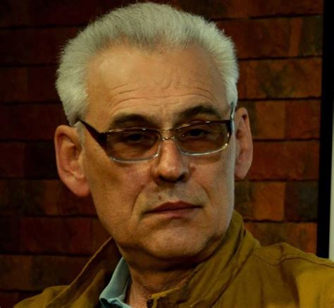 (поздравление президента украины с пасхой). Сумський журналіст розповсюдив фейк про новорічне ...