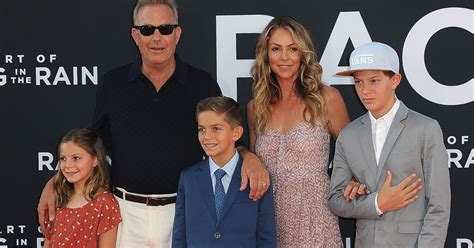Furthermore, he was not lucky with his first marriage and has even faced a divorce. Here's the 411 on Kevin Costner's Current Wife and Dating ...