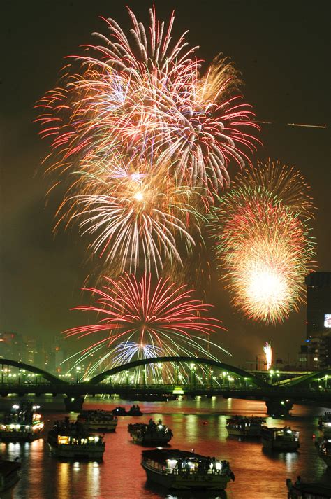 Summer In Japan Fireworks Festivals Tokyohive